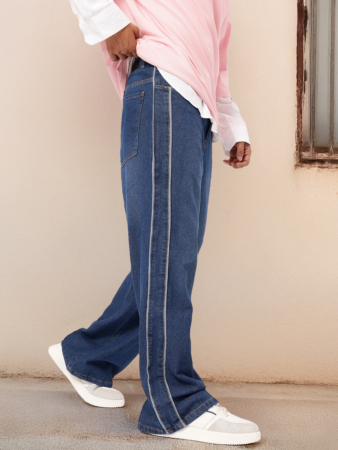 Kook N Keech Men Loose Bootcut Fit Panelled Jeans