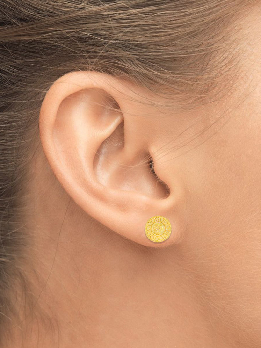 WHP JEWELLERS Radiant 22 KT Yellow Gold Earring For Women.