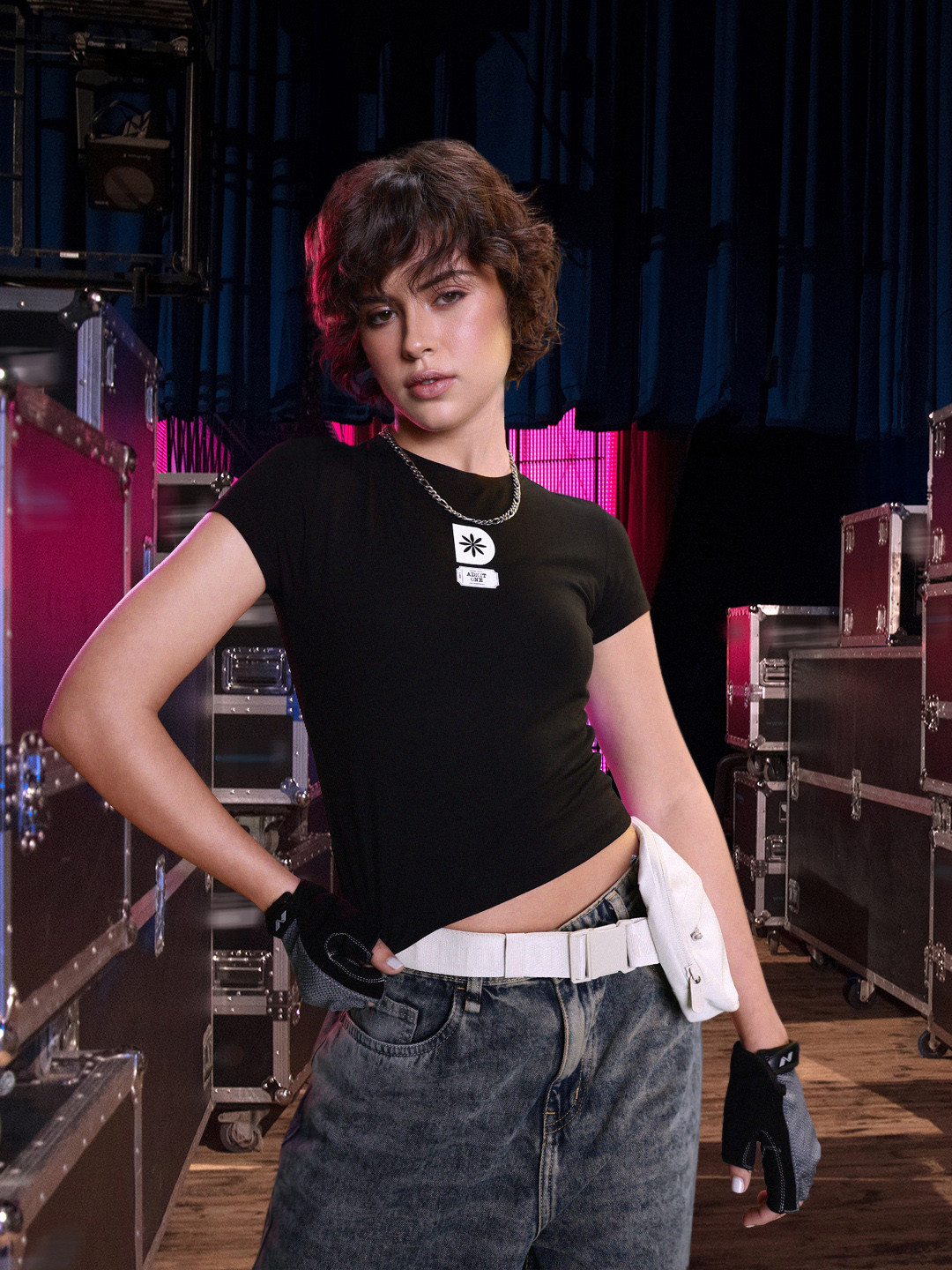 DressBerry Placement Print Slim Fit Crop Concert Slim Fit T-shirt