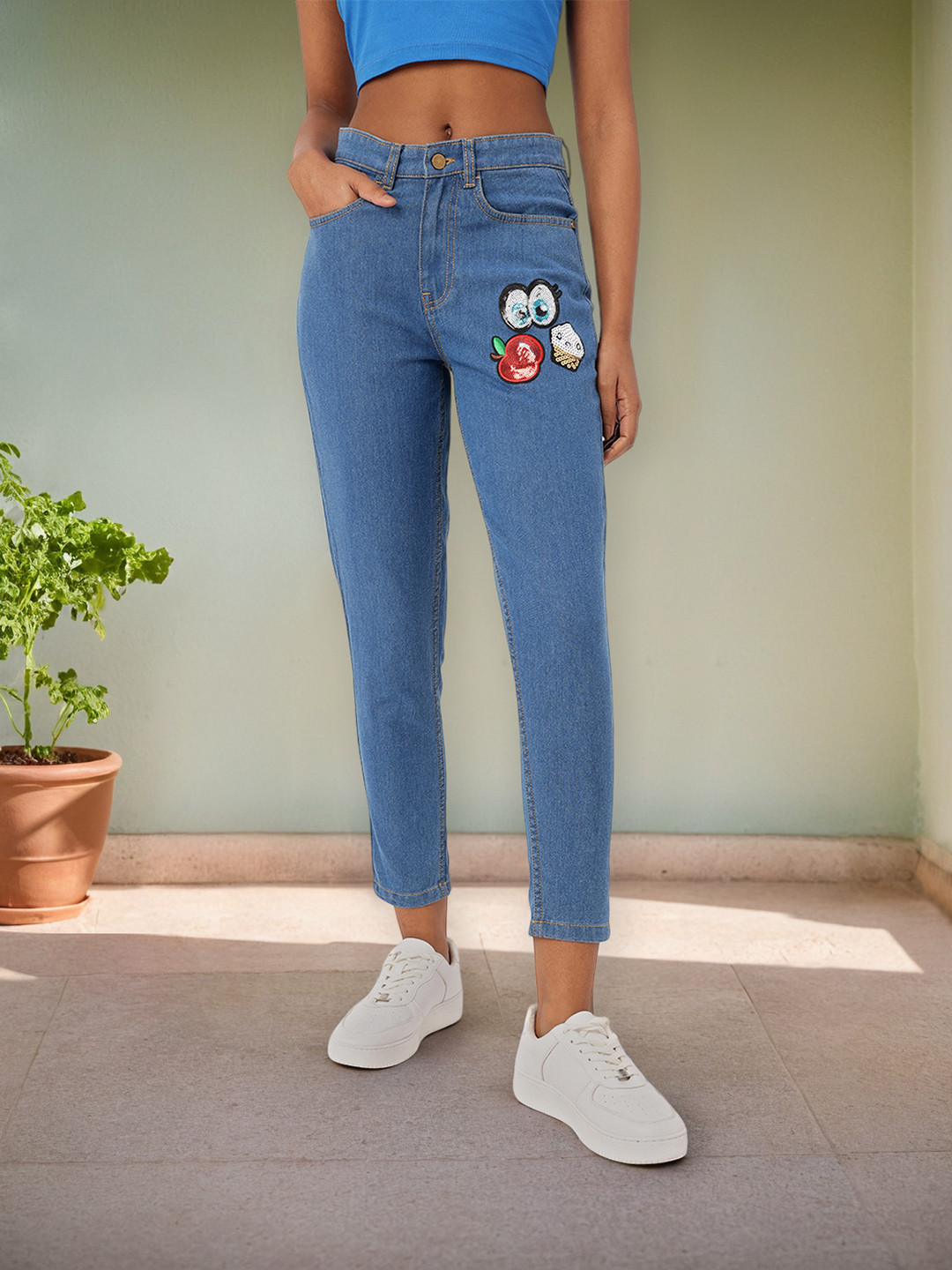 DressBerry Women Embellished Sequined Boyfriend Fit Jeans