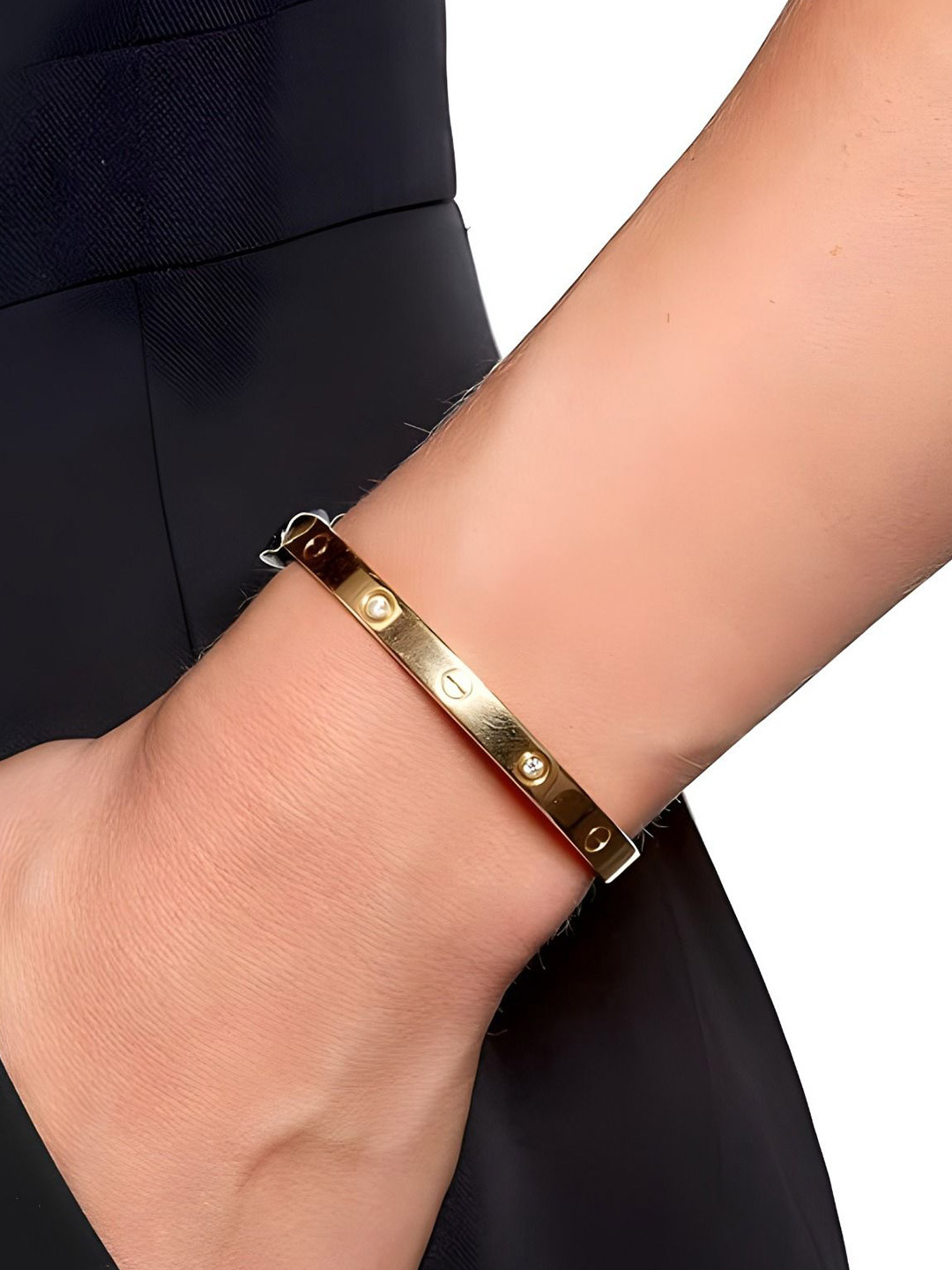 JMBW INTERNATIONAL Gold-Plated Agate Studded Bangle-Style Bracelet