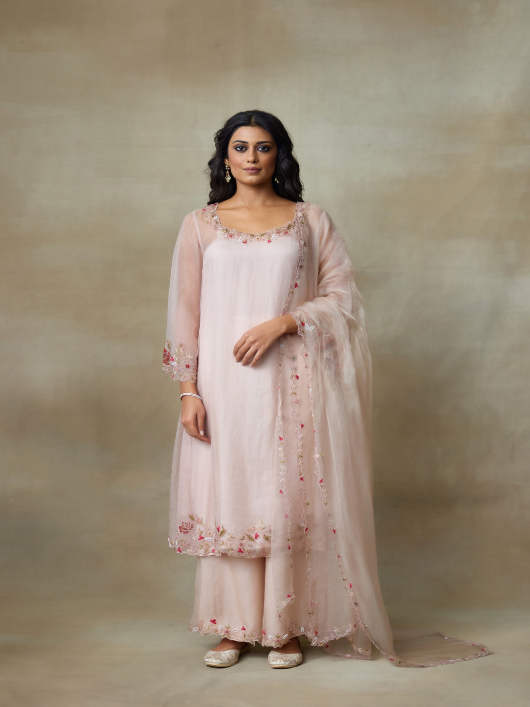 SHASHA GABA Women Floral Embroidered Regular Sequinned Kurta with Palazzos & With Dupatta