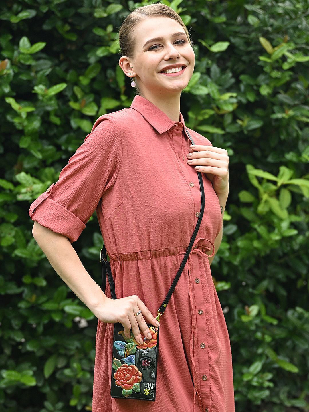 Anuschka Hand Painted Midnight Calavera Leather Smartphone Crossbody