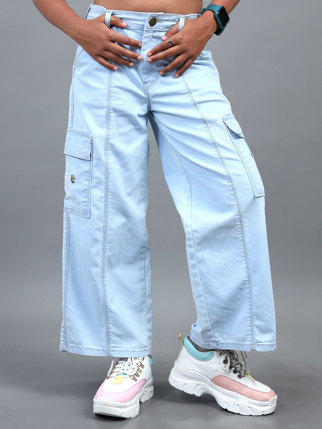 UNDER FOURTEEN ONLY Girls Mildly Distressed Heavy Fade Jeans