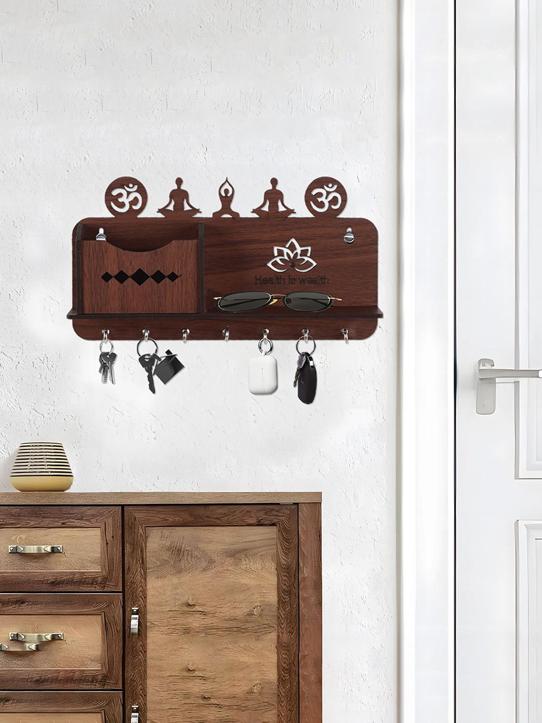 Kuber Industries Brown 7 Hook Wooden Key Holder