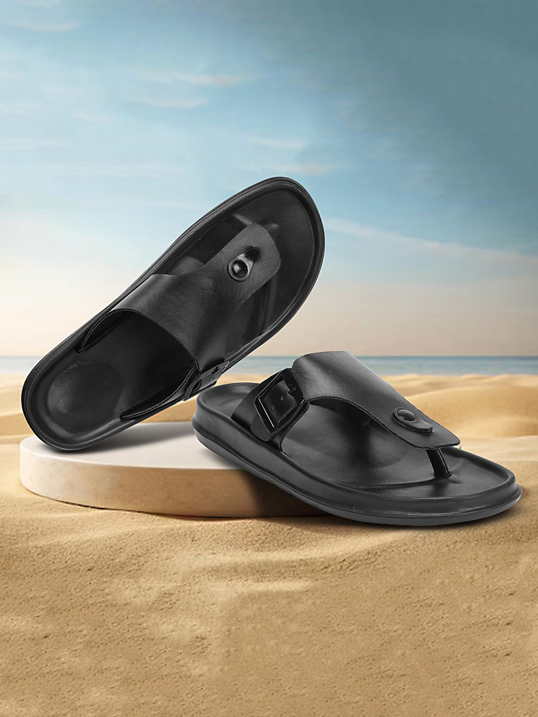 Genial Men Printed Rubber Slip-On