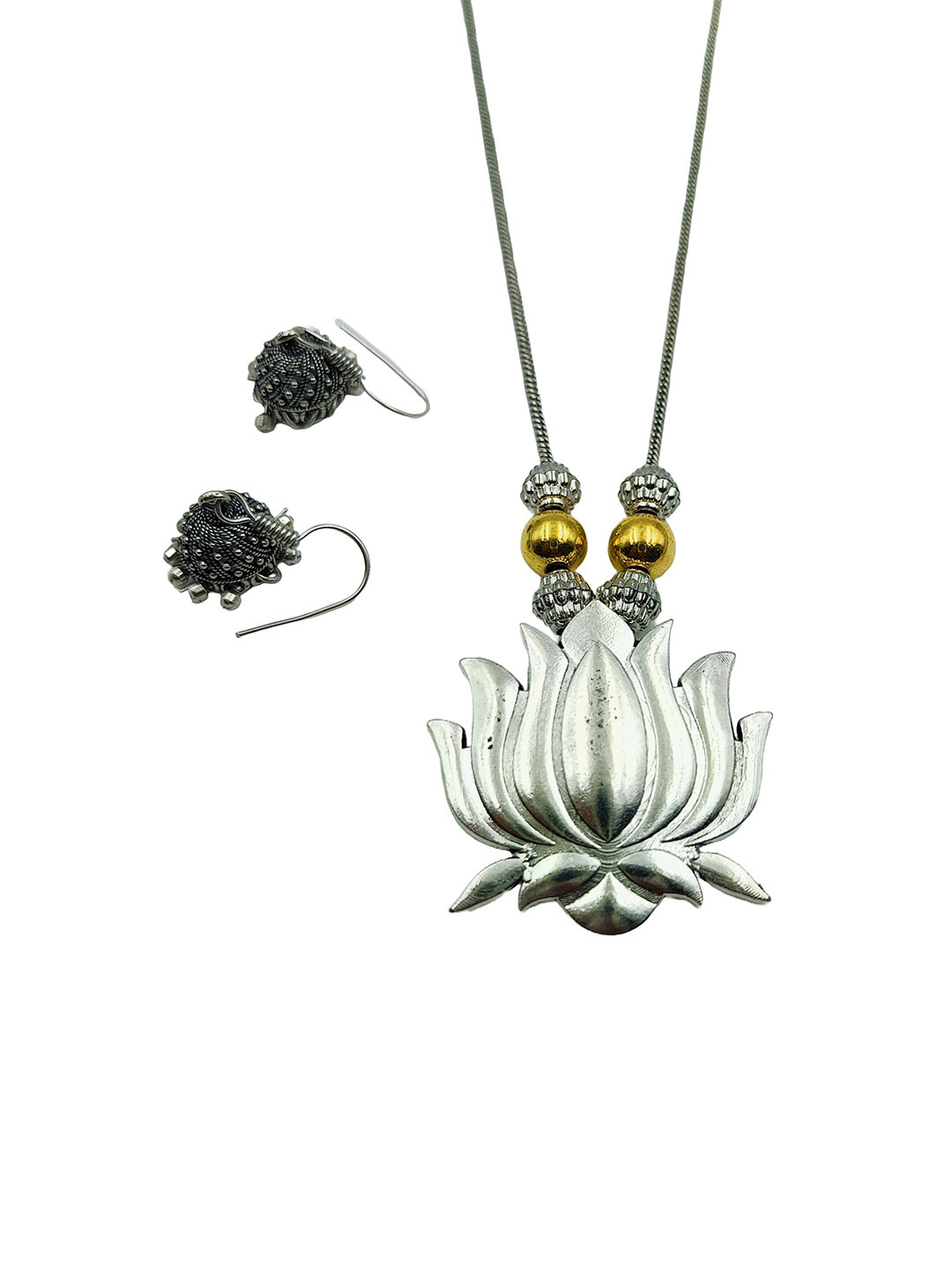 LUKELLO Silver-Plated Floral Shaped Oxidized Jewellery Set