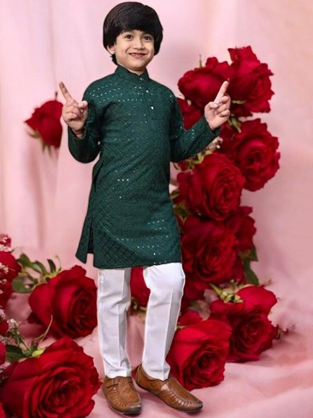 Qtsy Boys Embroidered Regular Mirror Work Pure Cotton Kurta with Pyjamas