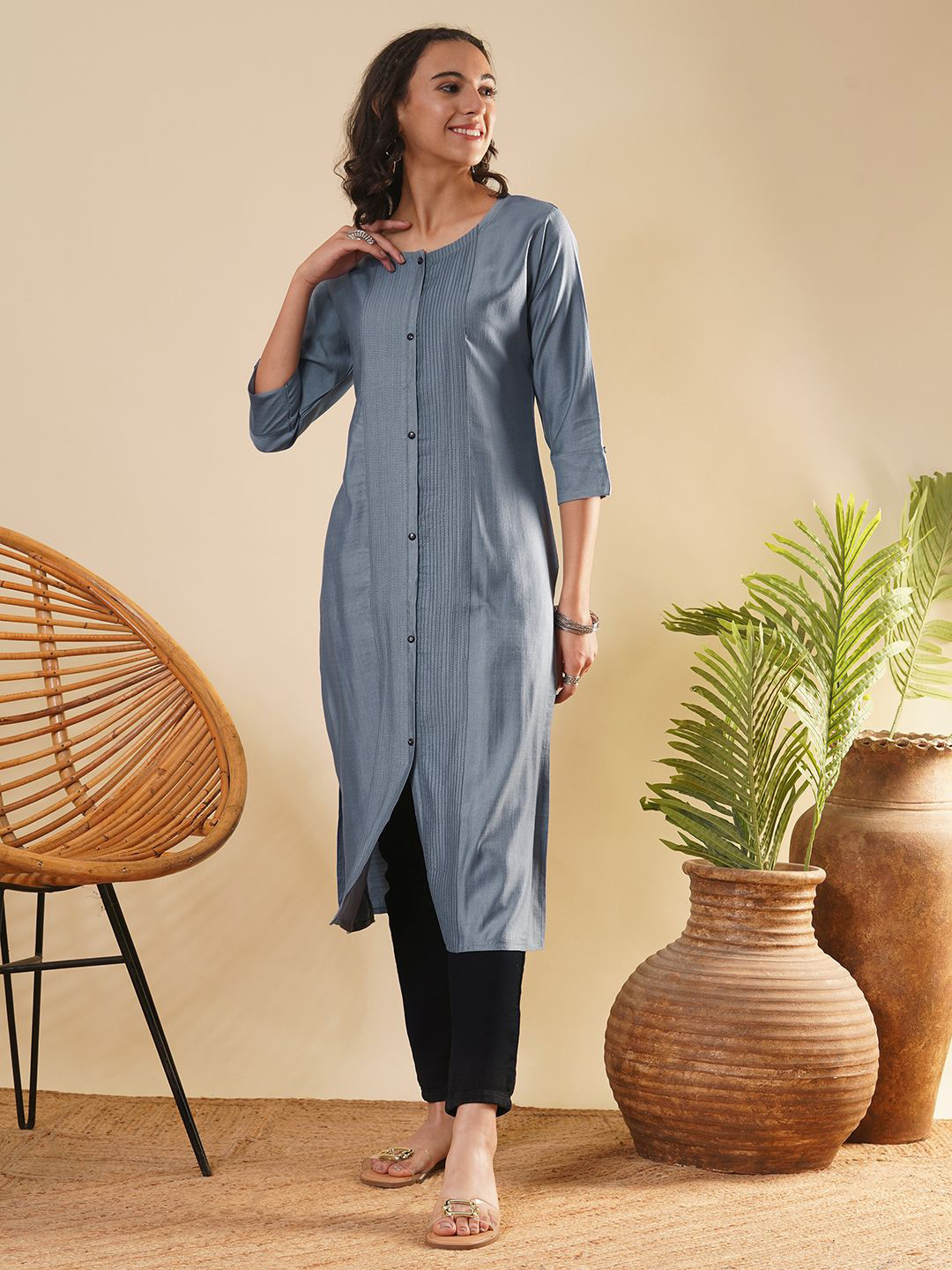 ZOLA Round Neck Calf Length Straight Kurta
