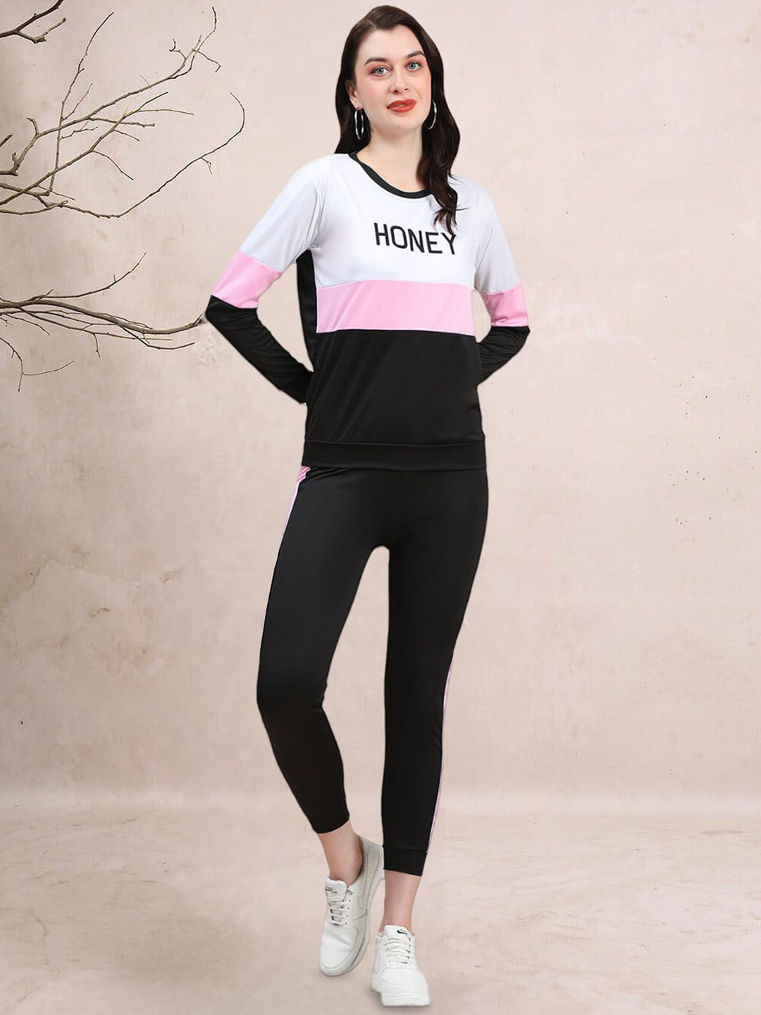 DTR FASHION Colorblocked Round Neck T-Shirt & Trouser Co-Ord Set