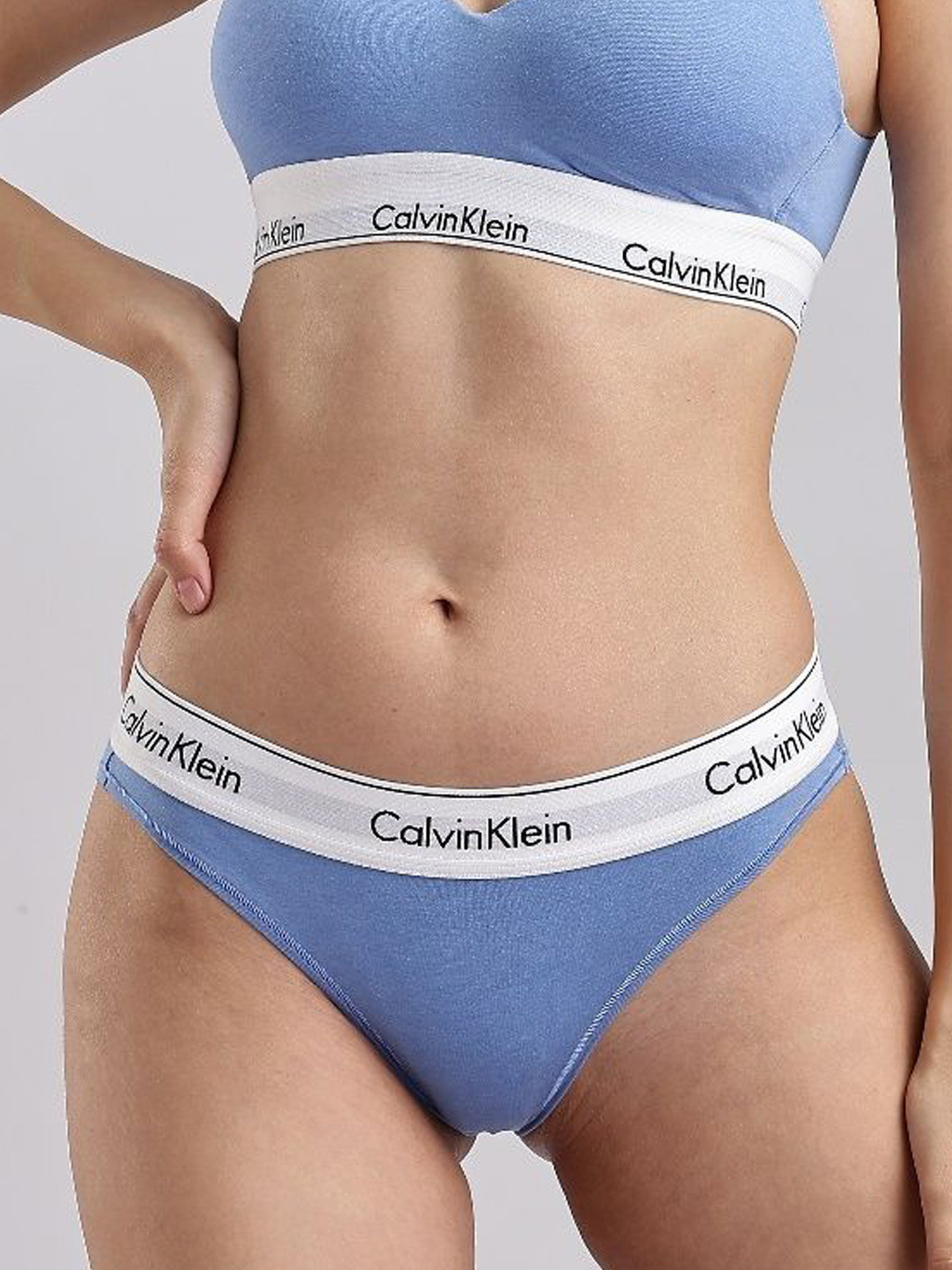 Calvin Klein Underwear Mid Rise Hipster Briefs F3787463