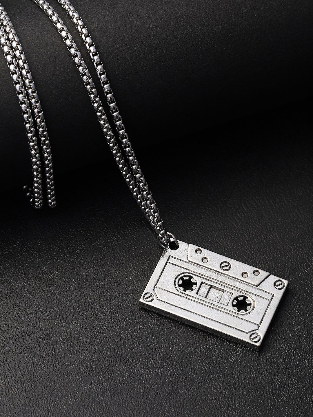 French Accent Men Silver-Plated Minimal Chain Stereo Pendant
