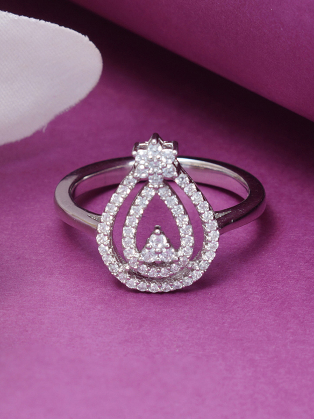 Tuanz Silver Jewelry 925 Sterling Silver Rhodium-Plated CZ-Studded Pear Insignia Ring