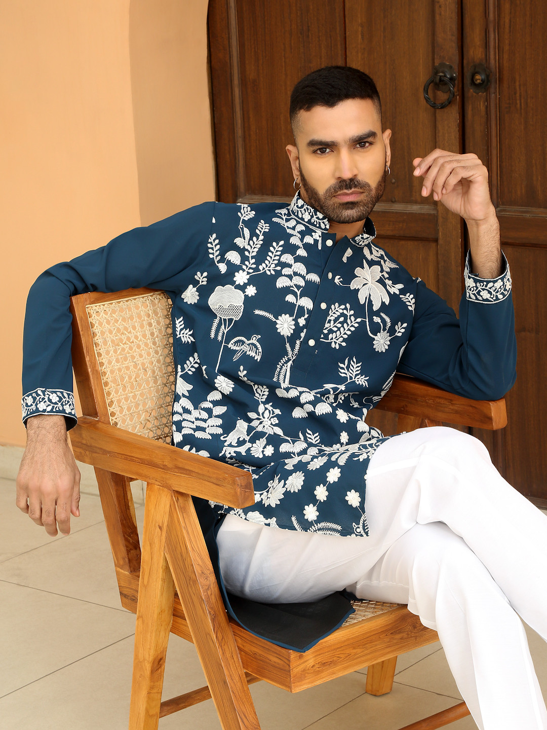 KRAFT INDIA LUXE Ethnic Motifs Embroidered Mandarin Collar Georgette Kurta