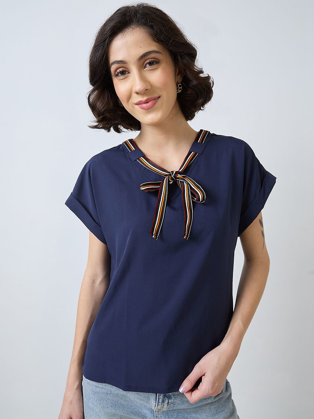 SZN Bow-Tie Extended Sleeves Top