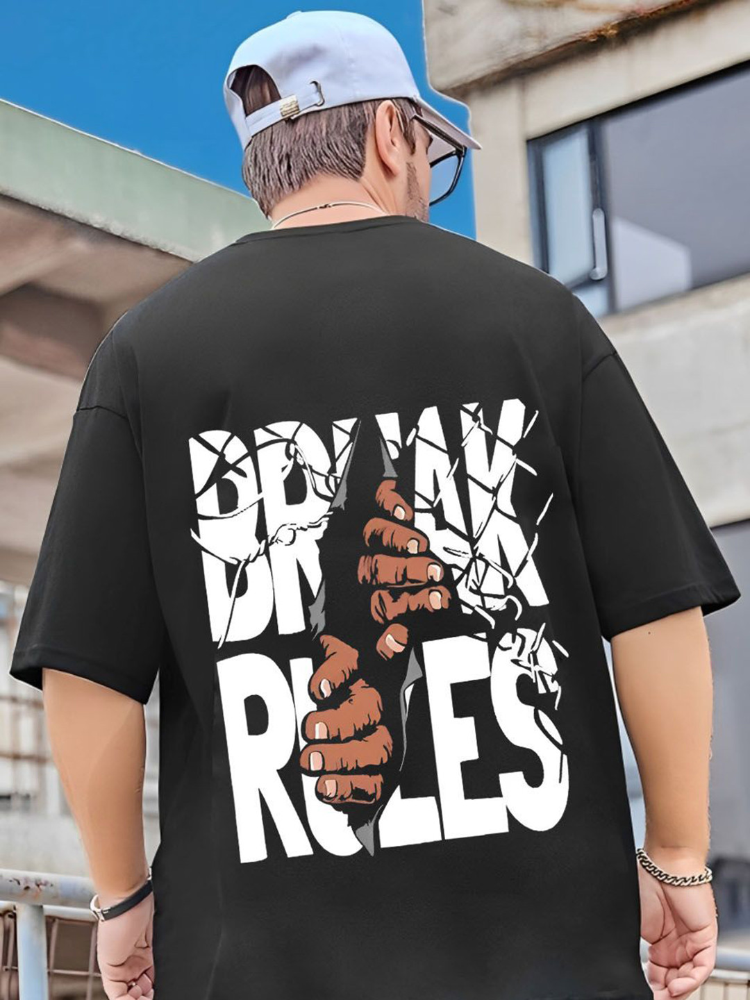 Kushi Flyer Men Printed Pockets T-shirt