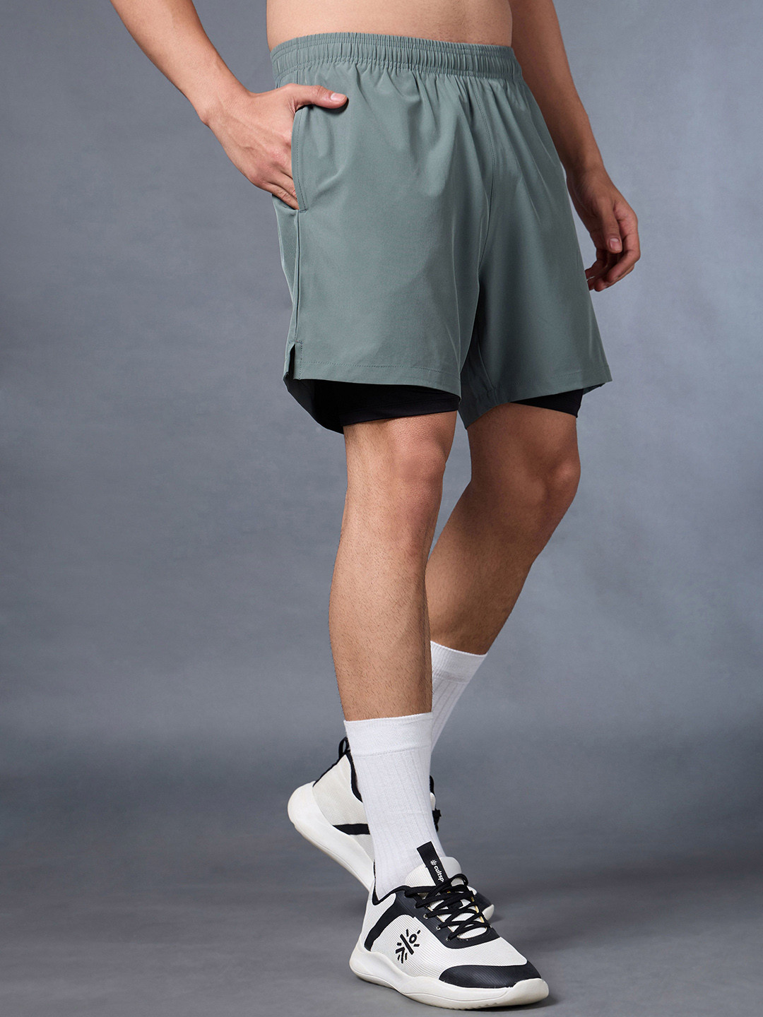 CULT Men Run Elevate Sea Green Integrated Shorts