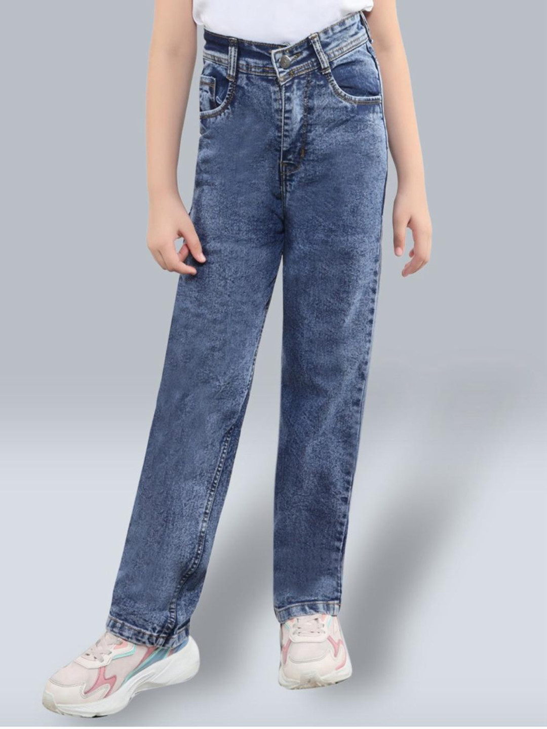 Killer Girls Straight Fit Heavy Fade Stretchable Jeans