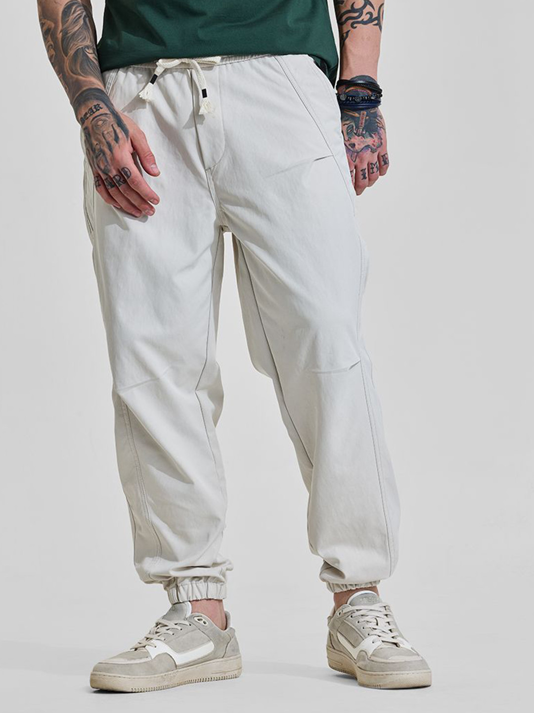 Snitch Men Off White Mid Rise Relaxed Fit Trackpant