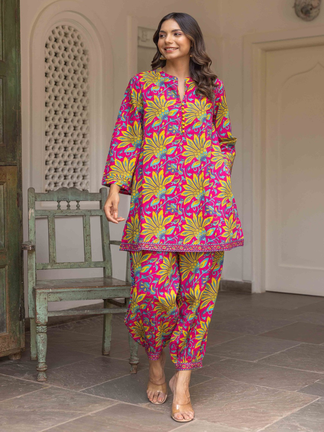 TARA-C-TARA Women Floral Printed Panelled Pure Cotton Kurta with Palazzos