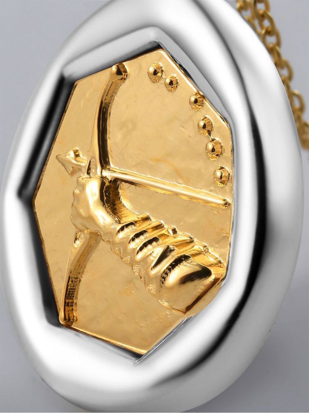 HOUSE OF SEVEN Gold-Plated Circular Pendant With Chains