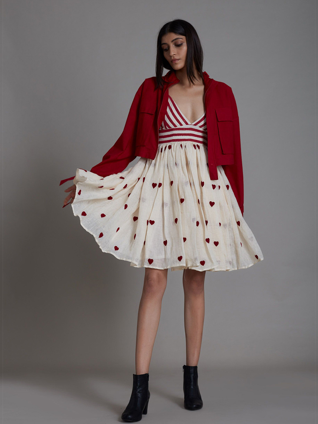 MATI Printed Plunge Neck Hearts Linen Fit & Flare Short Dress With Jacket