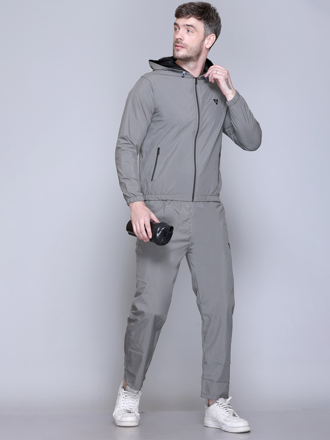 Deefab Stylish Zipper Tracksuit