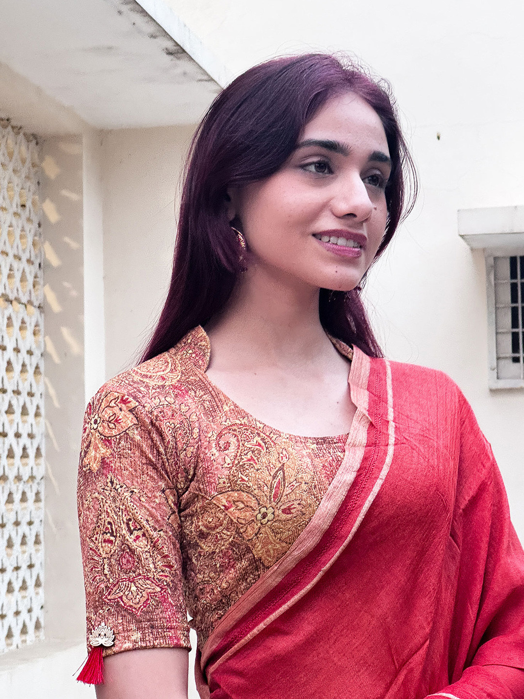 Bindigasm's Advi High Neck Collar Stretchable Saree Blouse