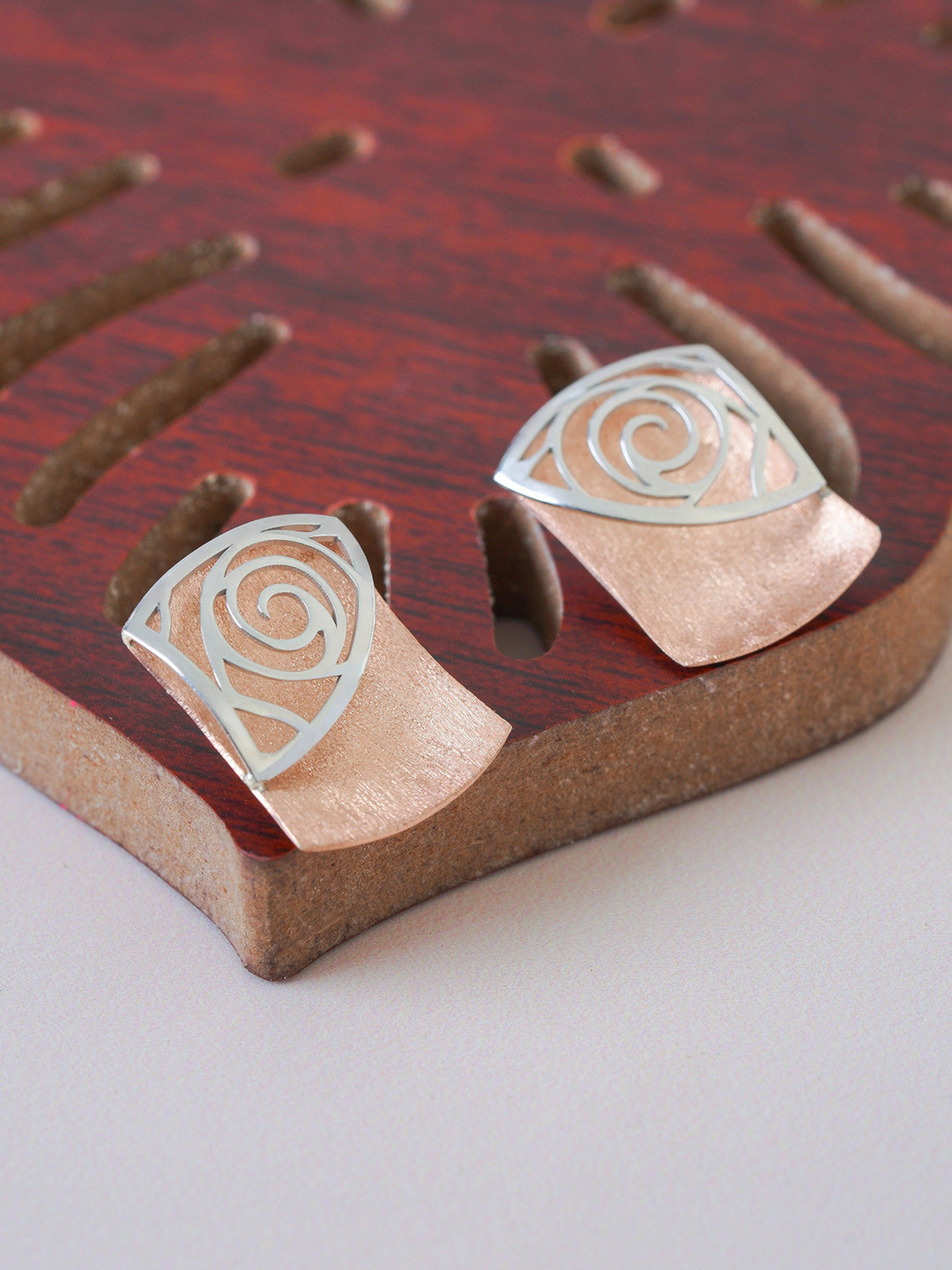 KIORAH Italian 925 Sterling Silver Rose Gold-Plated Contemporary Shaped Italian Studs