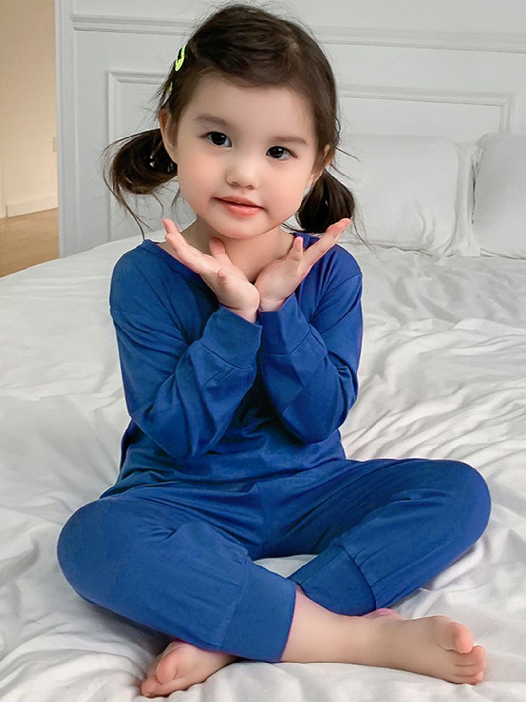 YK Girls Long Sleeve T-Shirt & Joggers Clothing Set