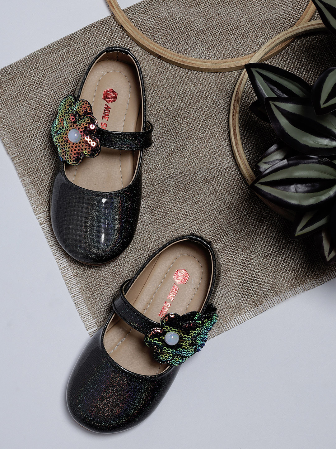 Minesole Girls PU Flatforms
