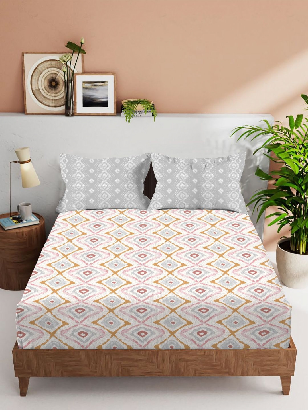 VINTANA Bamboo White Geometric Cotton 210 TC King Fine Bedsheet with 2 Pillow Covers-275 x 275 cm