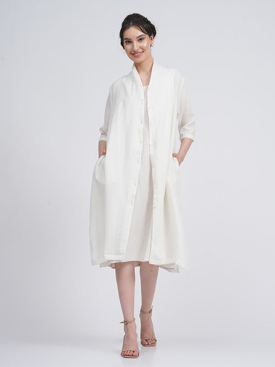 Saltpetre Women Cream Drapery Long Shirt With V-neck Dress Set