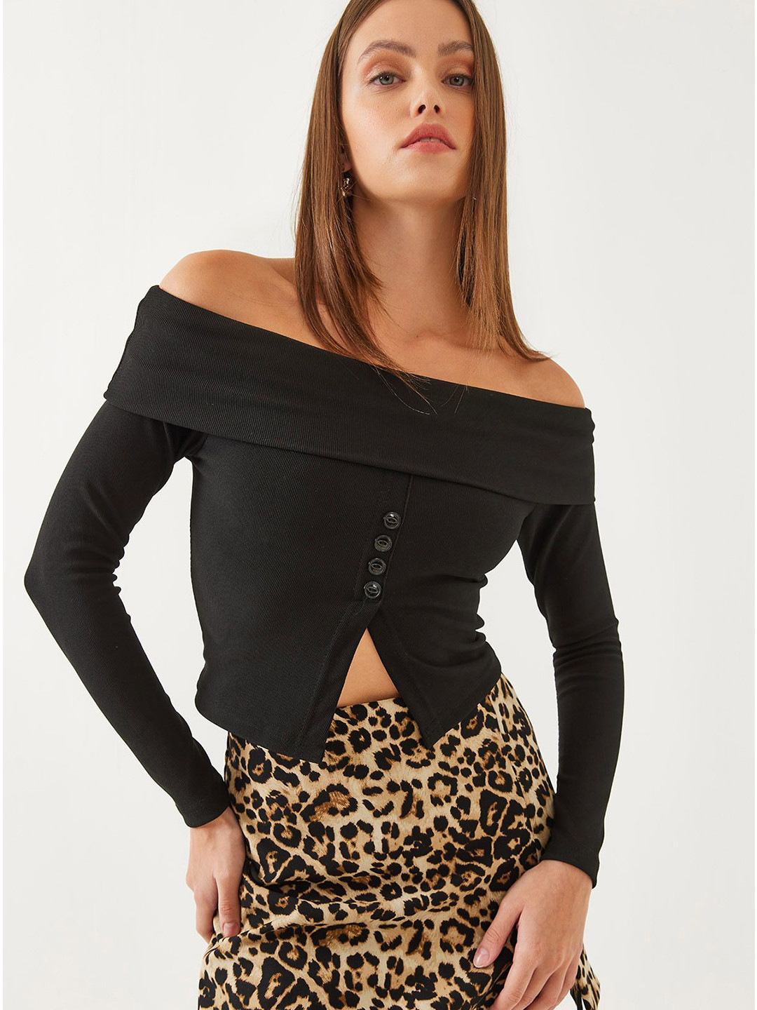 BIANCO LUCCI Animal Off-Shoulder Bardot Top
