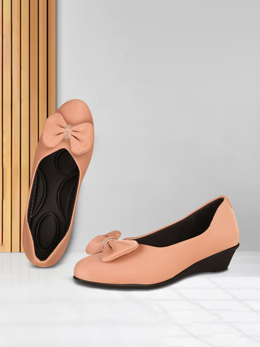 Commander Shoes Women Bellies with Bows Flats