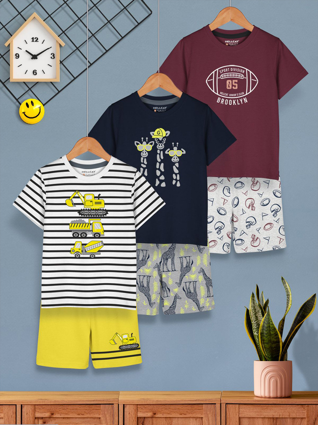 HELLCAT Boys Pack Of 3 Printed Round Neck T-shirt With Shorts