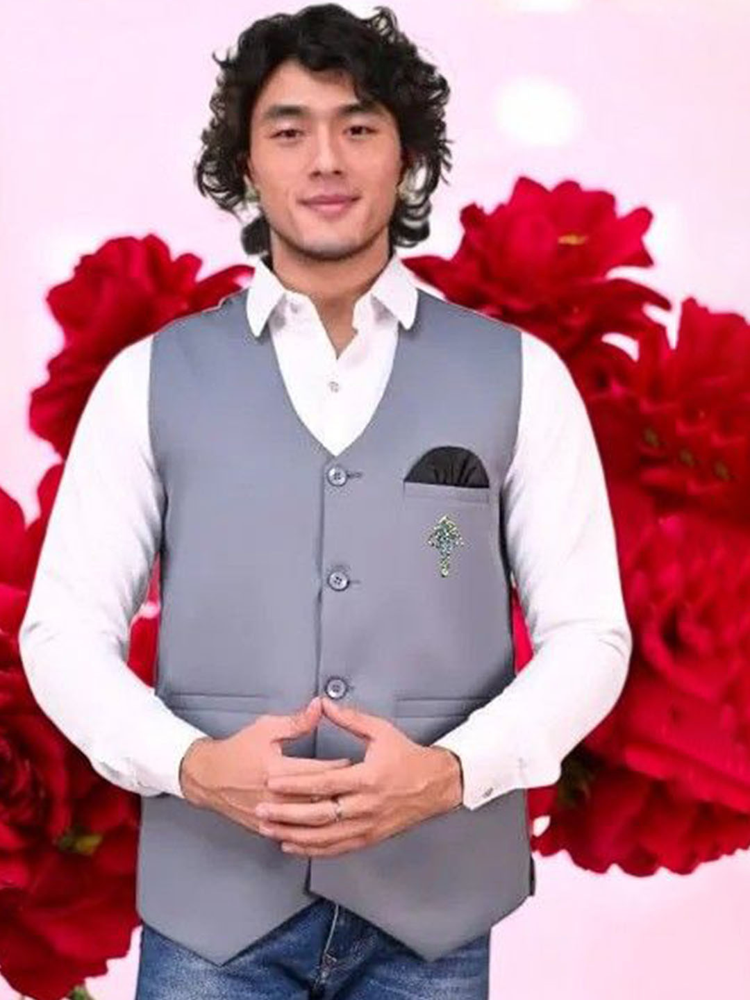 Seetoo V Neck Woven Design Formal Waistcoat With Brooch