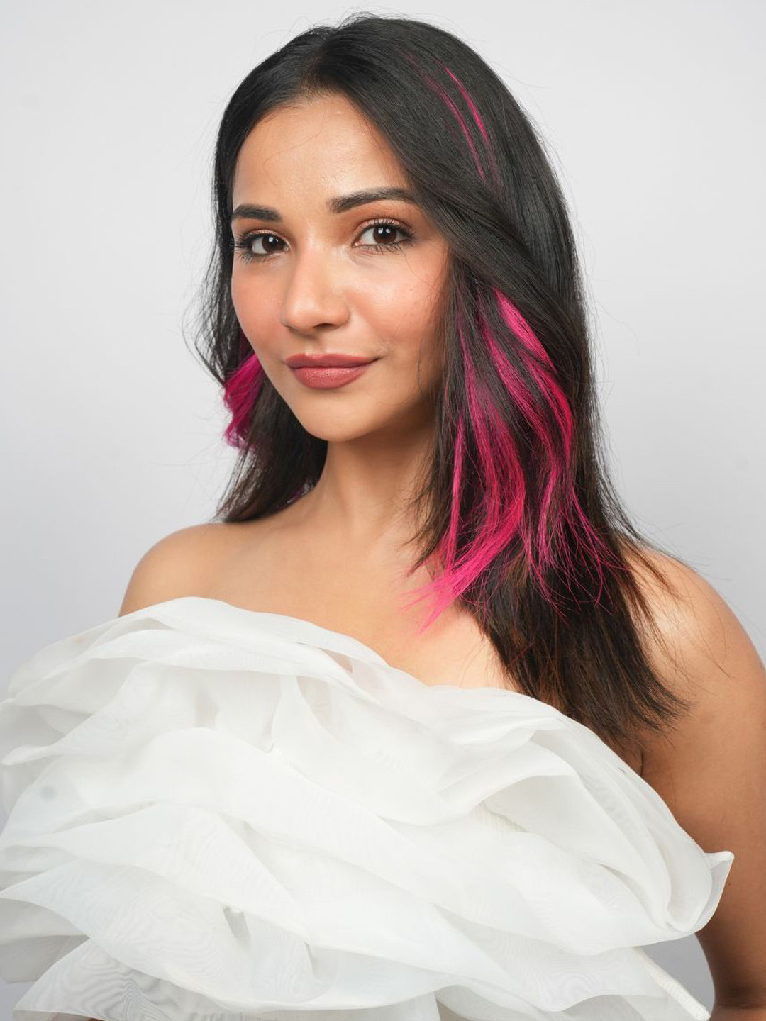 NISH HAIR Set Of 2 Clip-In Wavy Coloured Strand Hair Extension - Barbie Pink 20 Inch