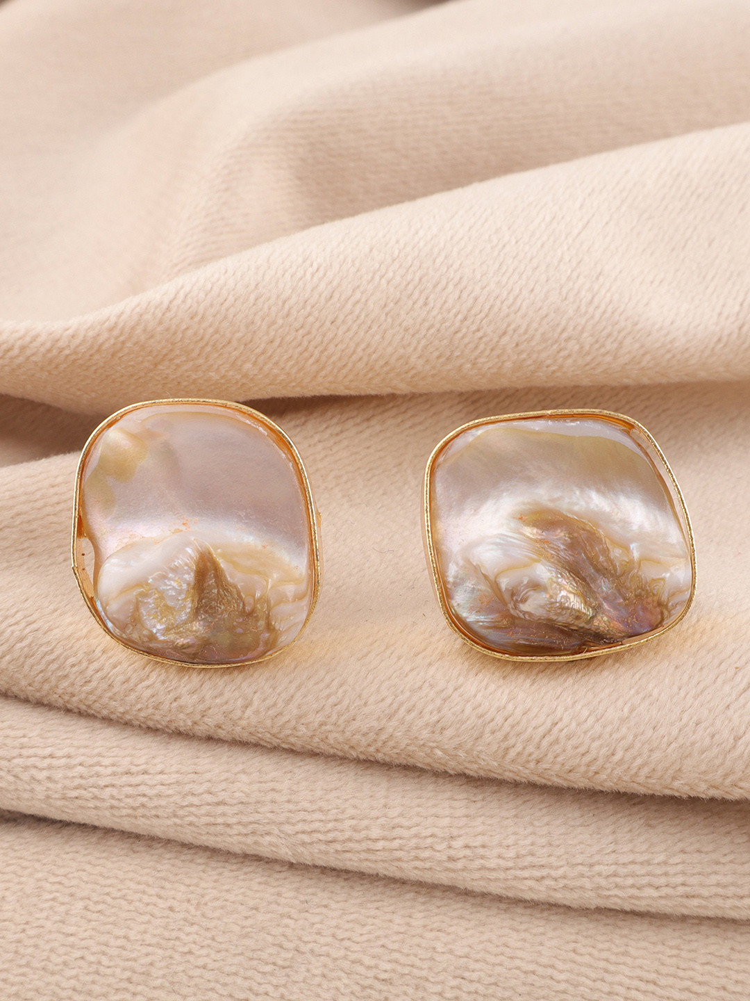 Ozanoo Elegant MOP Gold Plated Mother of Pearl Studded Contemporary Studs Earrings