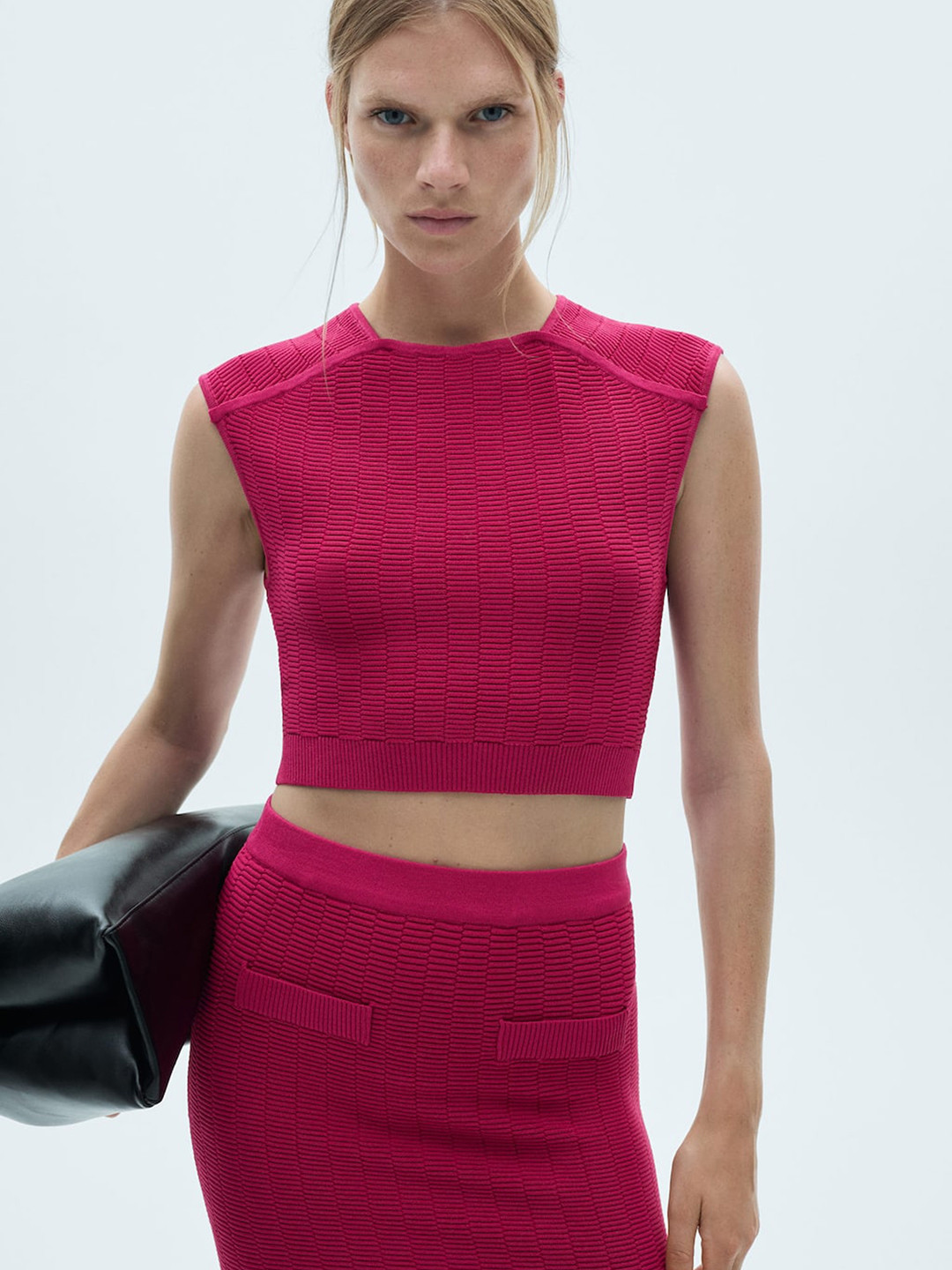 MANGO Textured Knits Crop Fitted Top