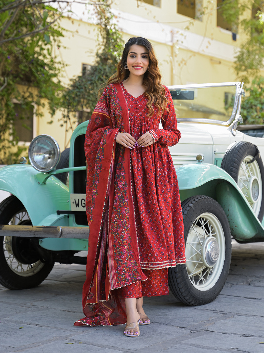 Divena Women Ethnic Motifs Printed Regular Pure Cotton Kurta with Trousers & With Dupatta