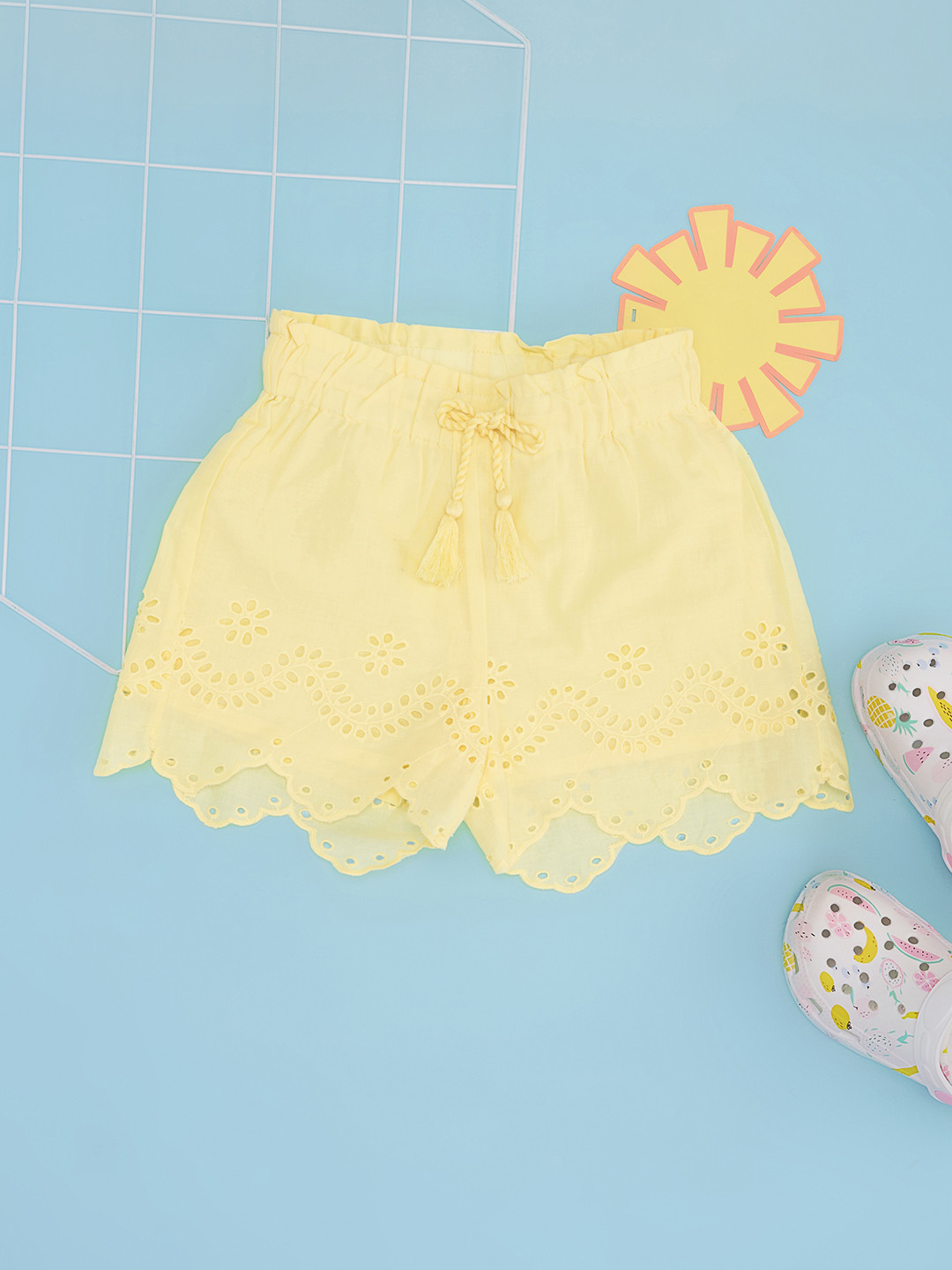 Pantaloons Junior Girls Floral Printed Loose Fit Shorts