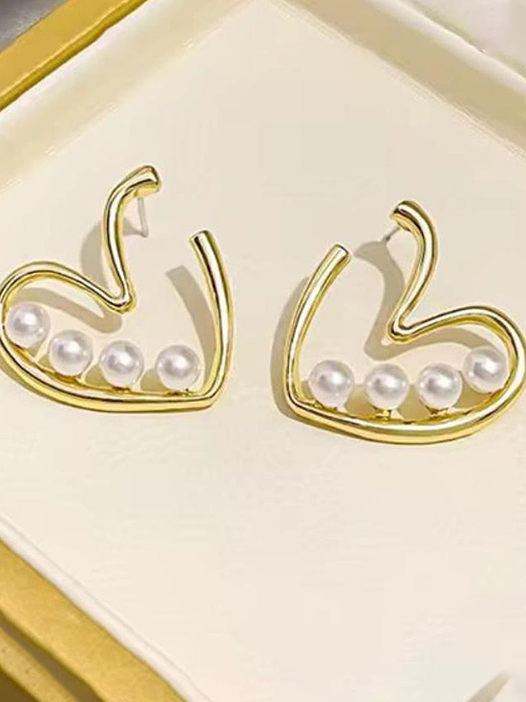 MADDY SPACE Set Of 2 Gold-Plated Contemporary Pearls Korean-Inspired Studs
