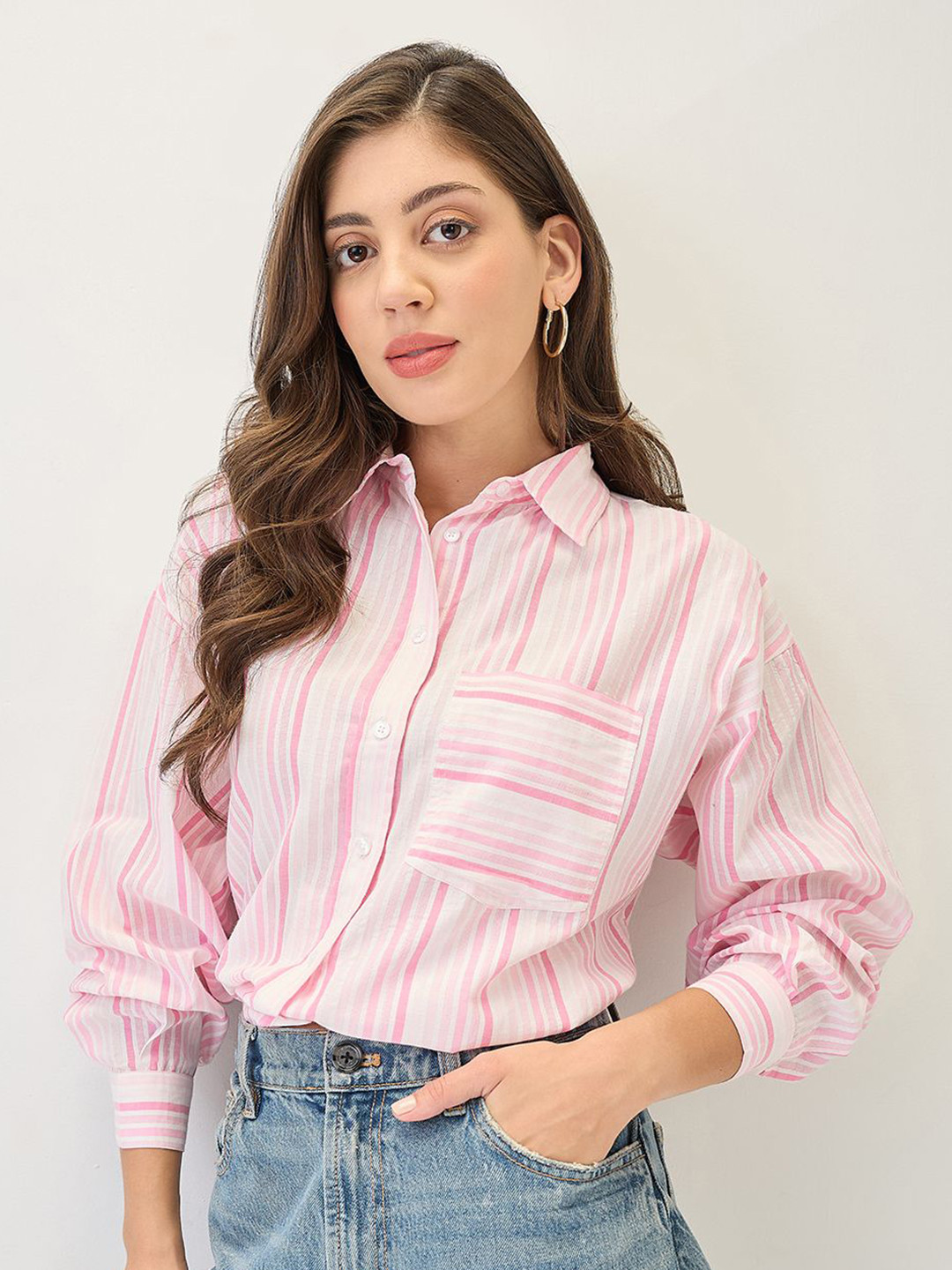 Globus Women Pink Cuffed Sleeves Vertical Stripes High-Low Hem Oversized Workwear Shirt