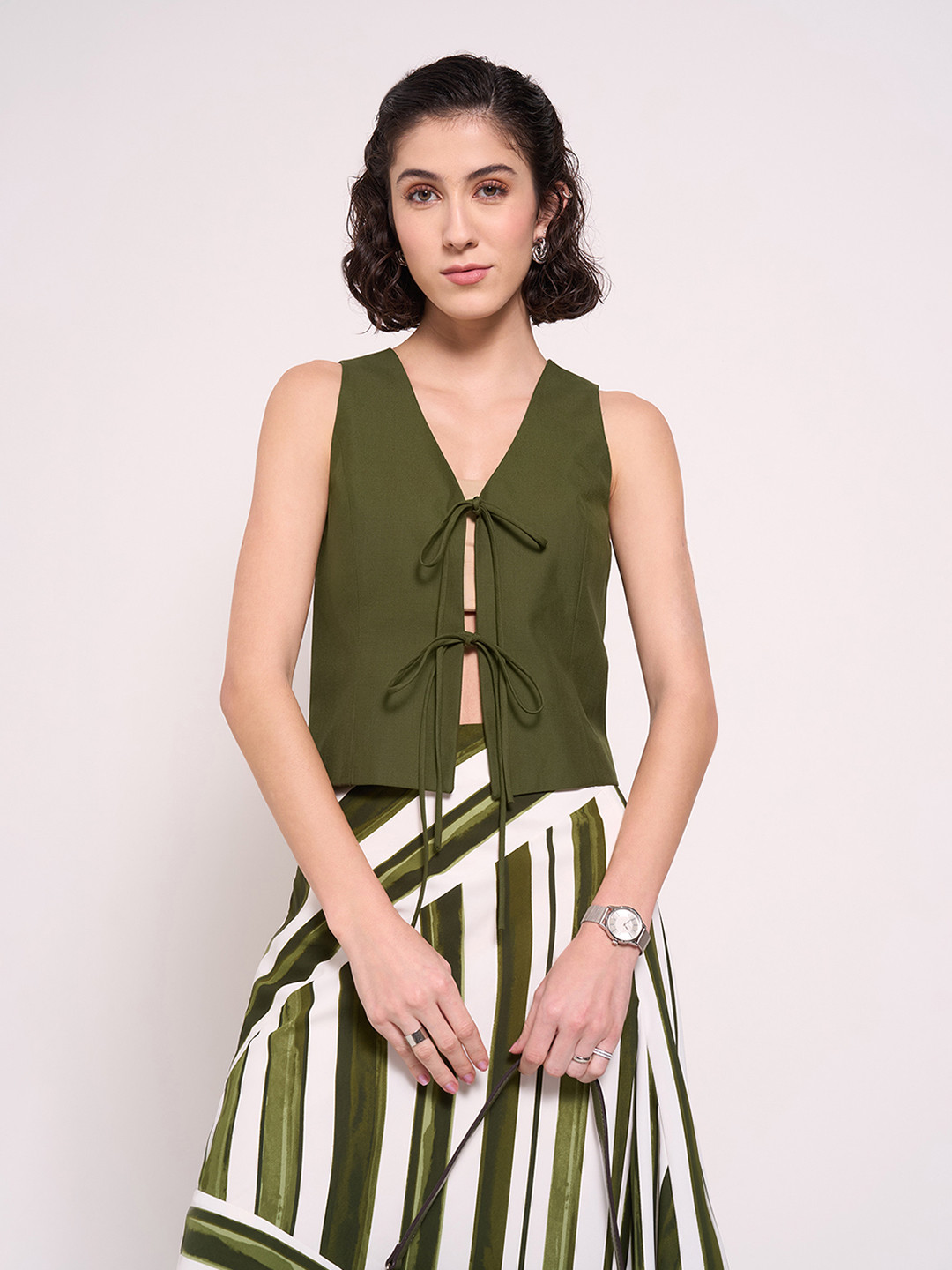 Annabelle by Pantaloons Women Solid V Neck Tie Up Vest Top