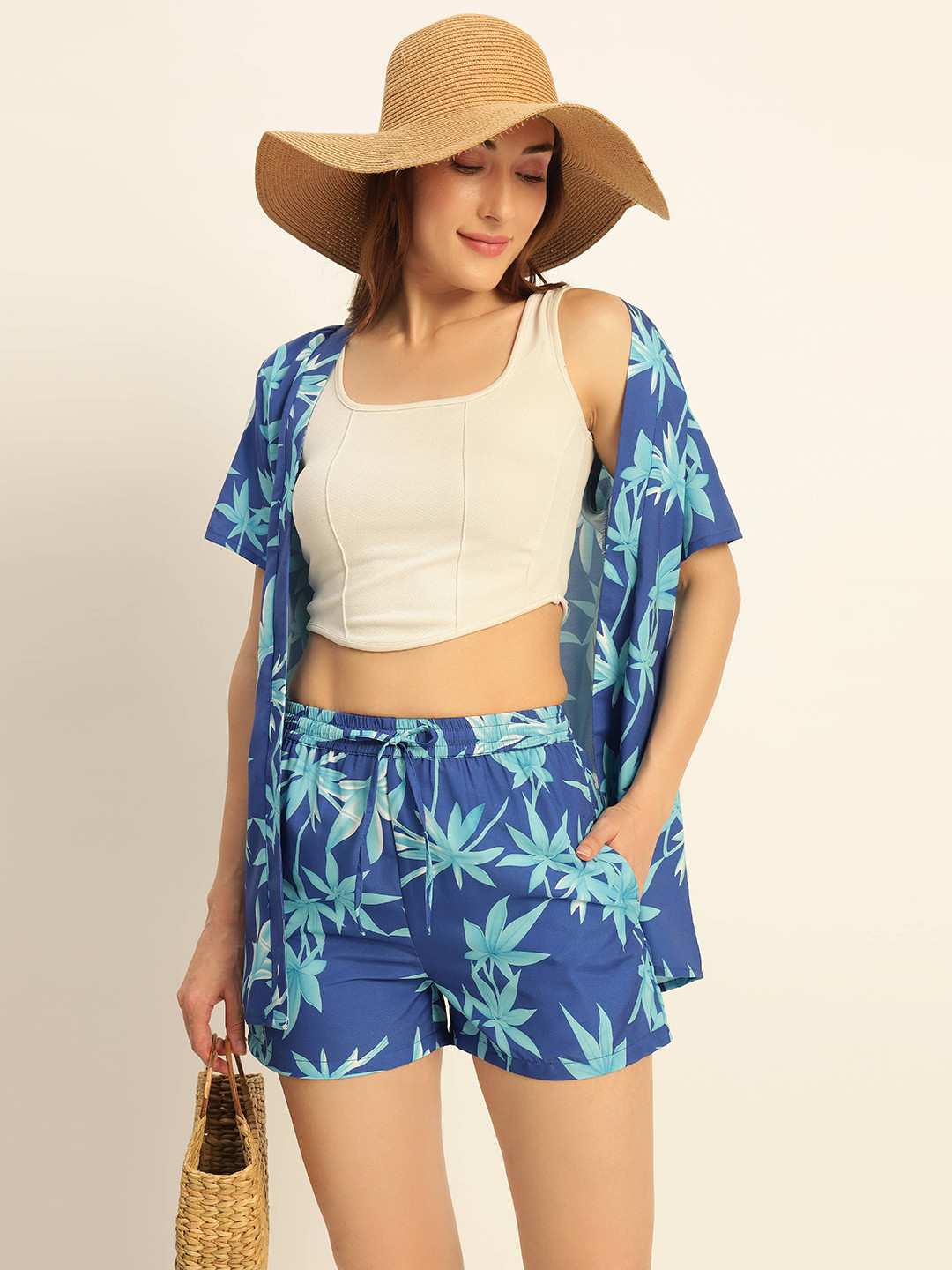 Mast & Harbour Printed Shrug With Shorts Co-Ords