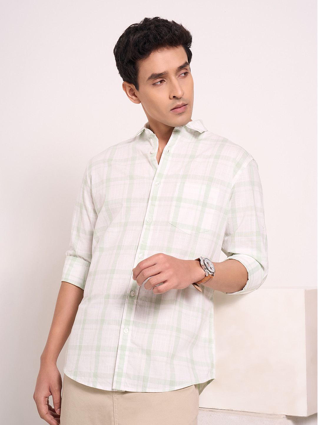 Peregrine by Pantaloons Men Windowpane Checks Opaque Casual Shirt