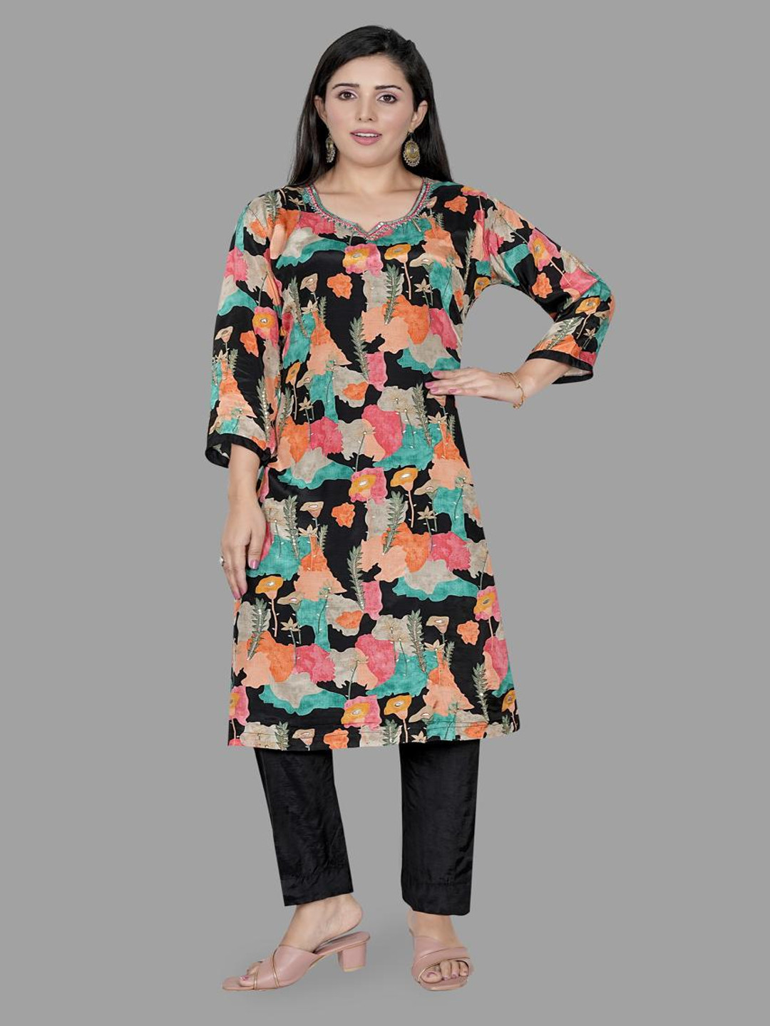 KRITHA Women Printed Regular Pure Silk Kurta with Harem Pants