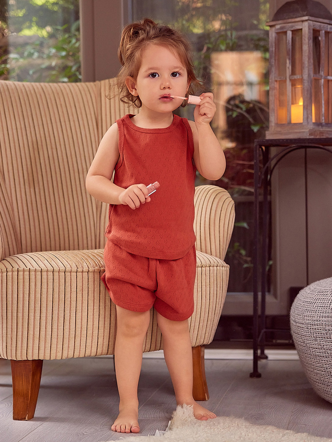 YK Kids Self Design Sleeveless T-Shirt & Shorts Clothing Set