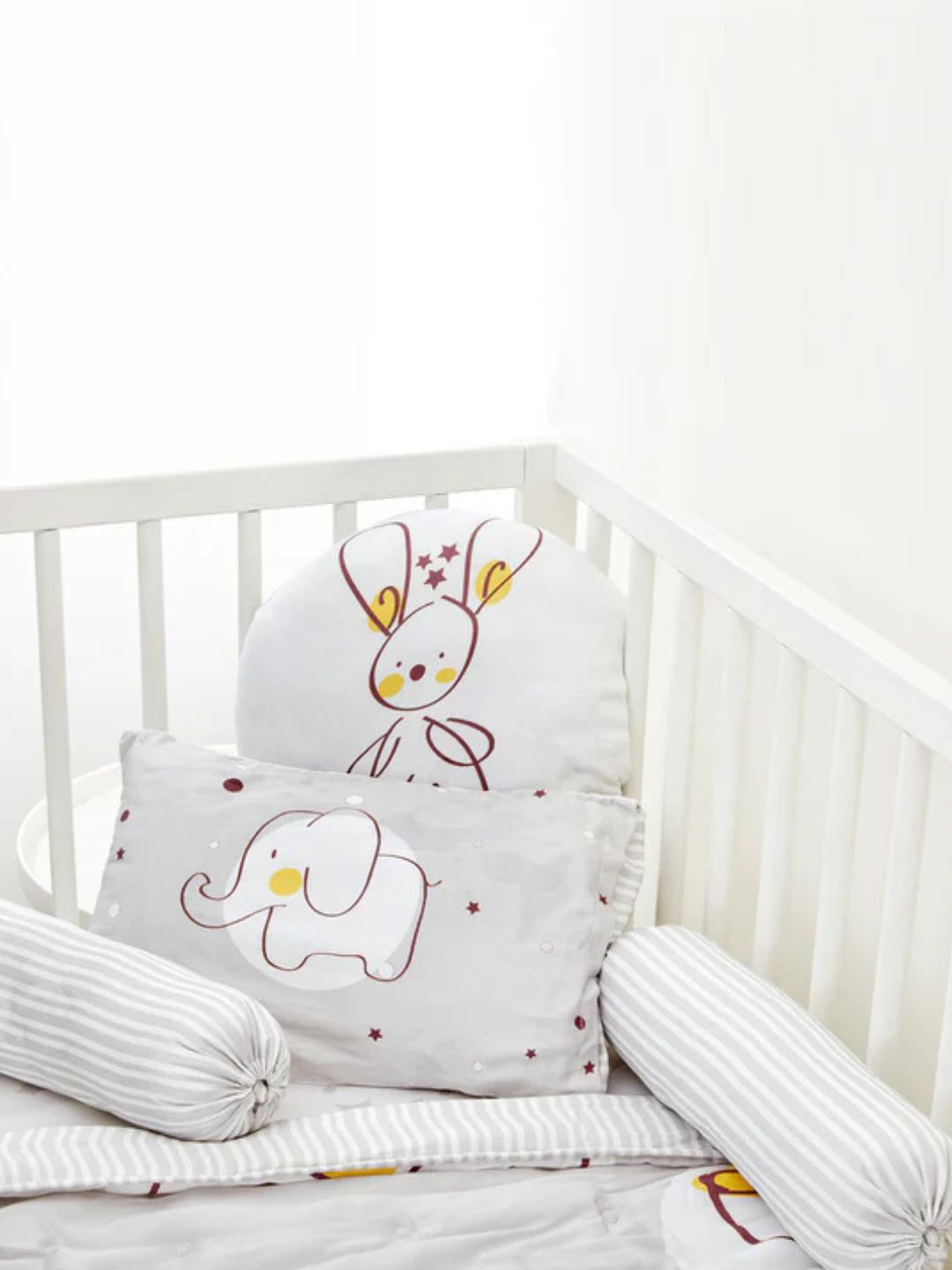 Waxwingo Cute Kingdom Quilt Fitted Sheet With Pillow & Bolster Insert Cot Set